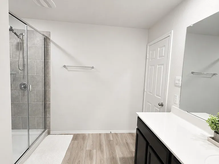 3719 Addison St — Photo 17