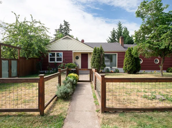 3390 Bell Ave, Eugene, OR 97402