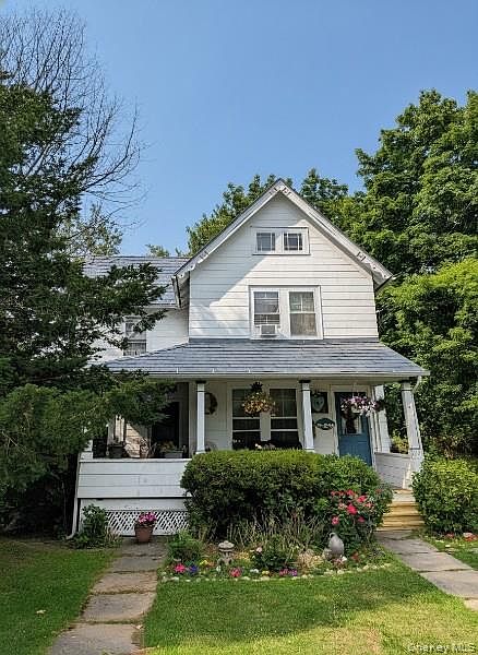 1st image of 39 Burt Avenue