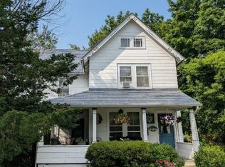 39 Burt Ave, Northport, NY 11768