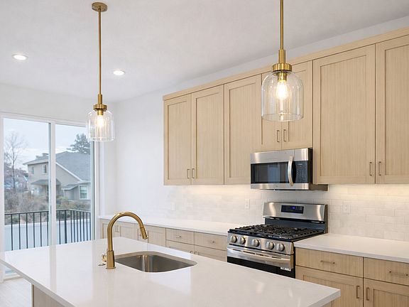 2nd image of 6717 S Vaughn Ln #9