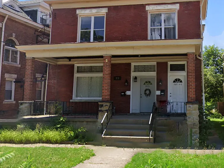 3 unit building in central area of Bellevue and steps away from Avalon areas of Pittsburgh. — Photo 1