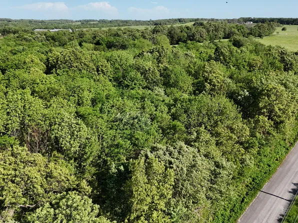 000 225th Road, Halfway, MO 65663