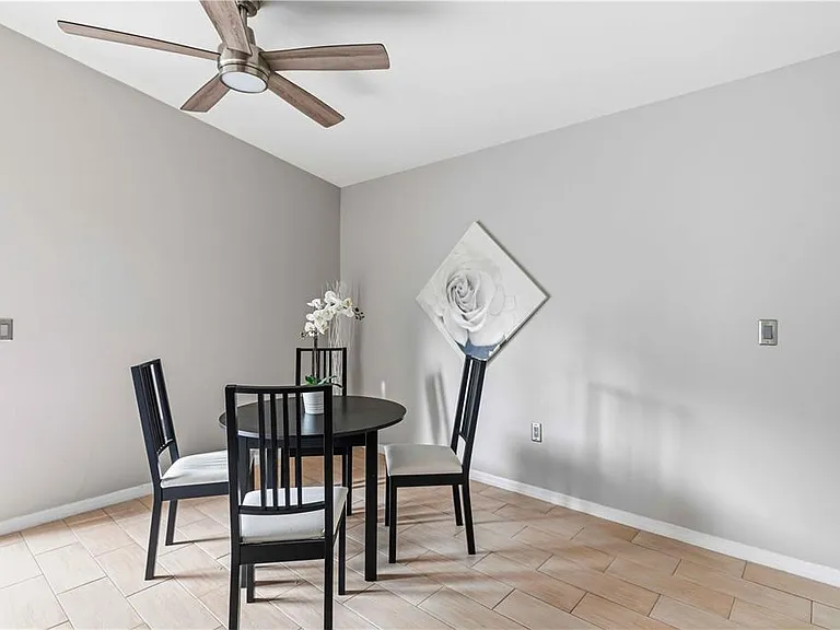 7795 Pine Trace Dr — Photo 12
