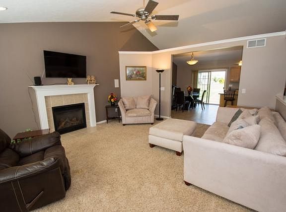 5th image of 53197 Grassy Knoll Dr