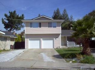 23920 Sunnybank Pl, Hayward, CA 94541