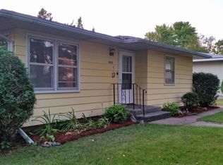 316 Sunset Ave, Detroit Lakes, MN 56501