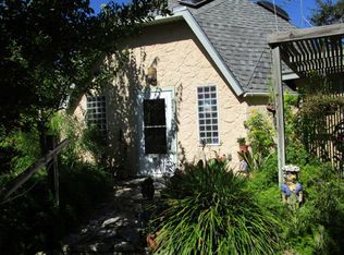 152 Dustin Ln, Rockport, TX 78382
