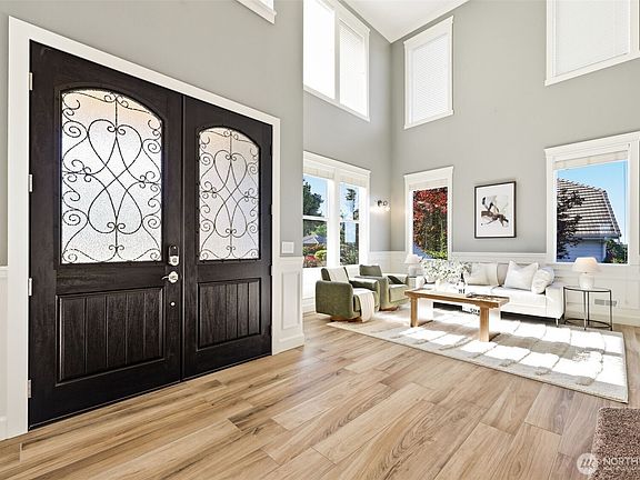 4th image of 16719 140th Avenue E