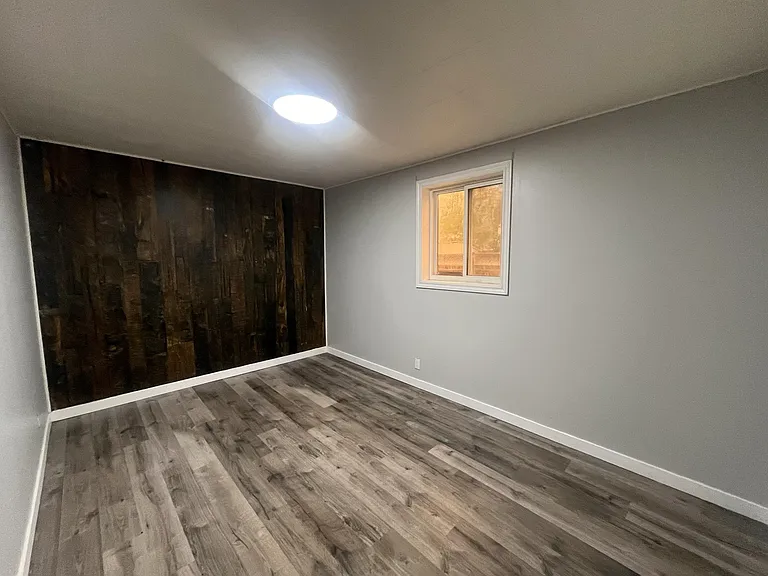 203 Nolin St — Photo 8