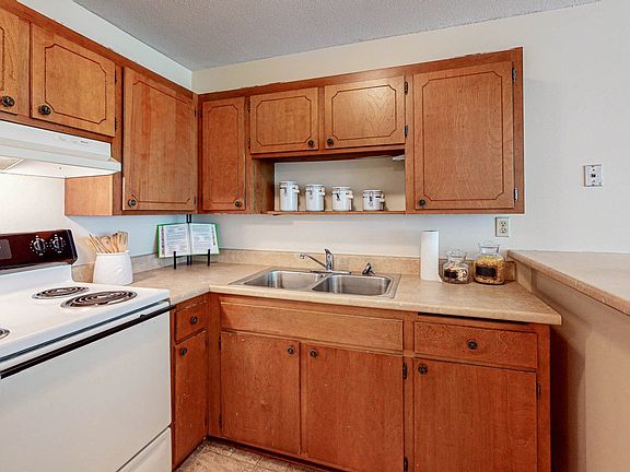 5th image of 326 6th Ave SE #2200365