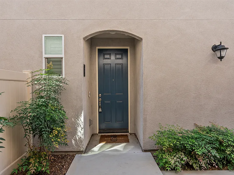 14610 Isla Vista Dr — Photo 34