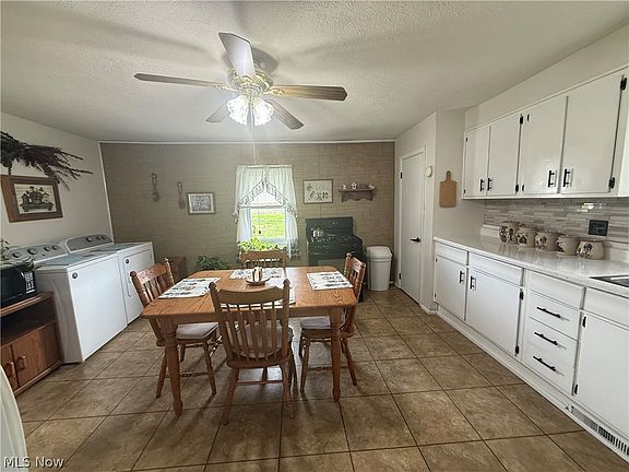 4th image of 234 Old National Rd