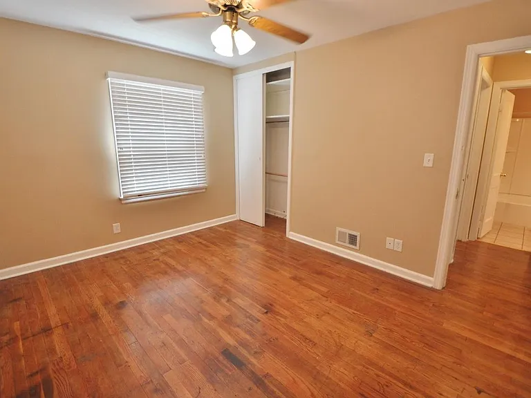 3259 Potter St — Photo 8