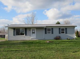 1104 W 3rd St, Ligonier, IN 46767