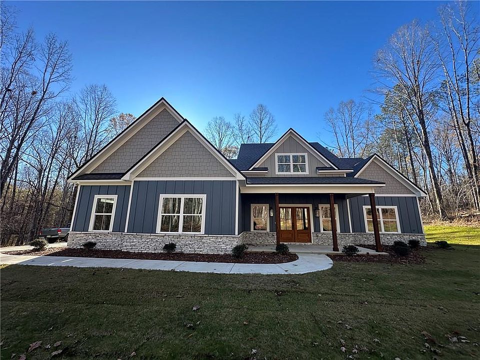 1st image of 331 Lee Road 246