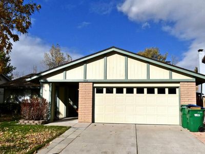 4405 Primavera Ave, Reno, NV, 89502