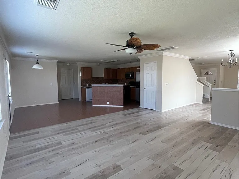 10506 Sugar Trace Dr — Photo 4