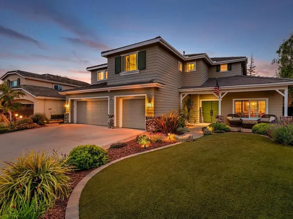 1614 Shire Ave, Oceanside, CA 92057