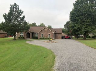 1105 N Country Club Rd, Muskogee, OK 74403