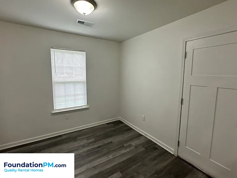 2966 Watson St — Photo 11