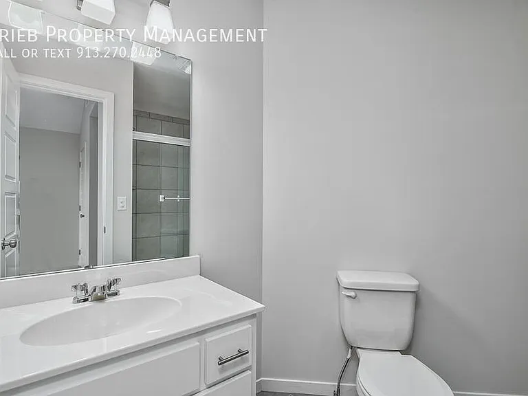 2677 W Dartmouth St — Photo 35