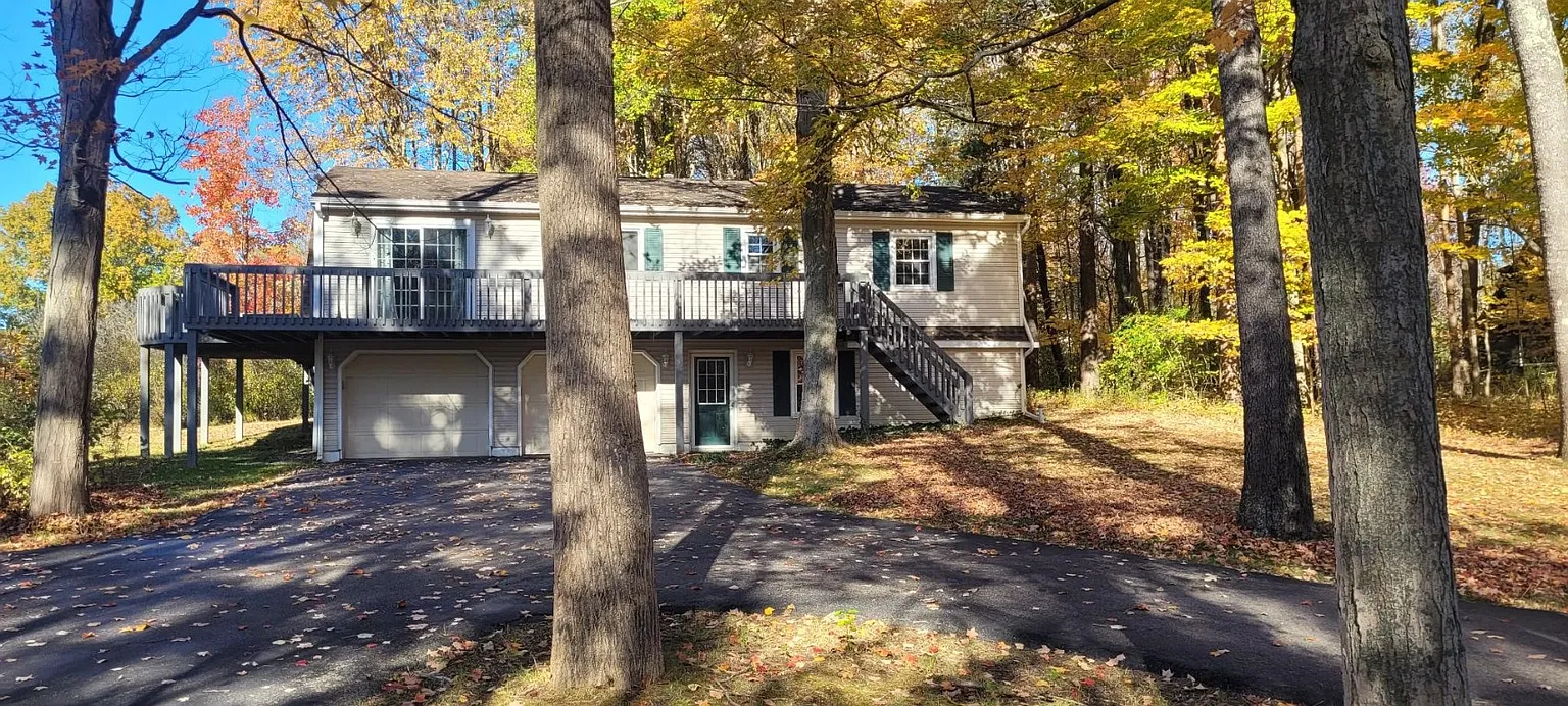 5390 Sterrettania Rd photo 1