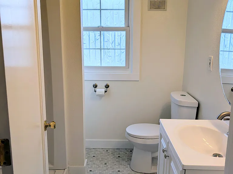 7911 N Woolsey Ave — Photo 18