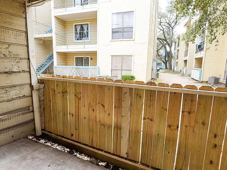 La Esencia Apartments — Photo 19