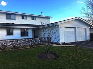 971 Chelsea Ln, Schaumburg, IL 60193