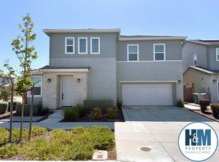 1391 Chariot Rd, Hollister, CA 95023