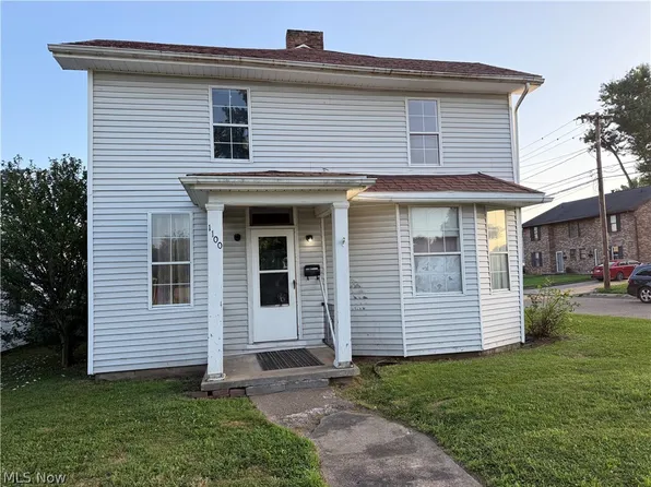 1100 Lakeview Dr, Parkersburg, WV 26104