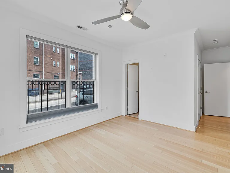 449 R St NW #101 — Photo 18