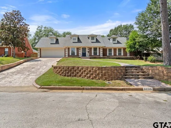 3235 Curtis Dr, Tyler, TX 75701