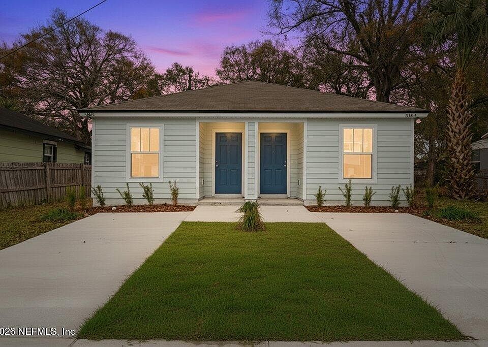 1st image of 1852 W 20TH Street