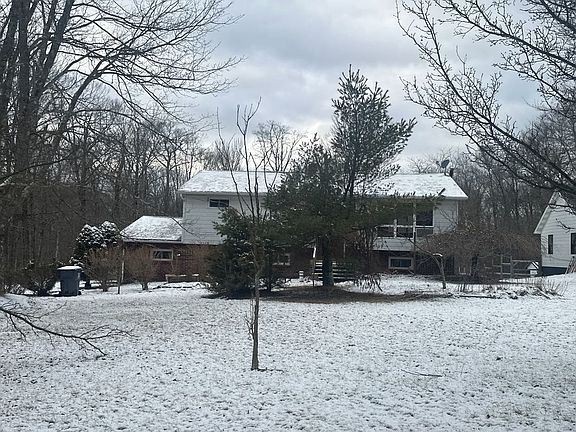 4th image of 1403 Prospect St