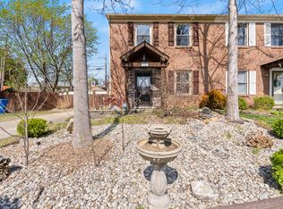 723 Spring Meadows Dr, Lexington, KY 40504