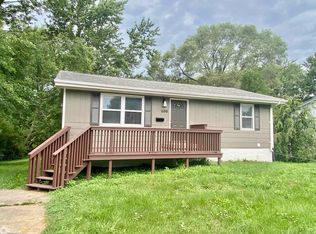 1100 N Walnut St, Creston, IA 50801