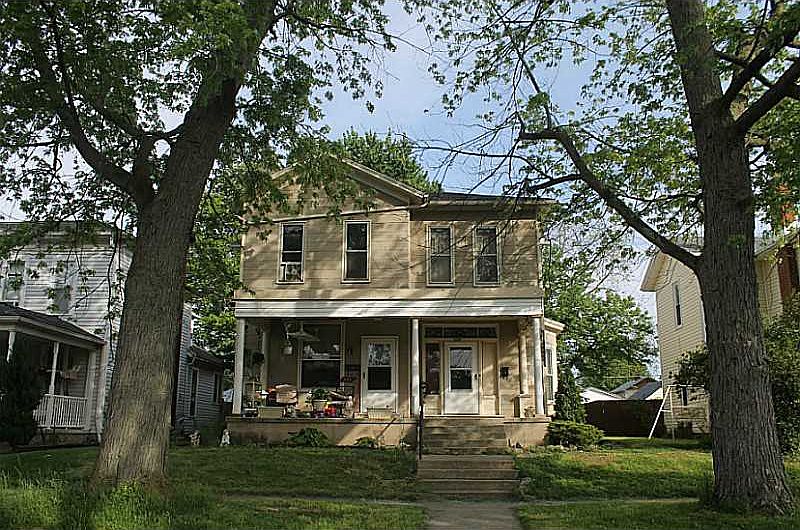 1st image of 227 E 3rd St