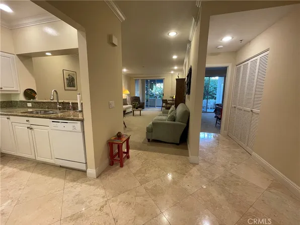 25432 Sea Bluffs Dr Unit 102, Dana Point, CA 92629