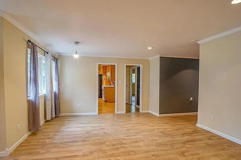24 Algona Dr #A — Photo 11