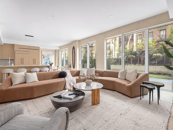439 East 77th Street image 1 of 21