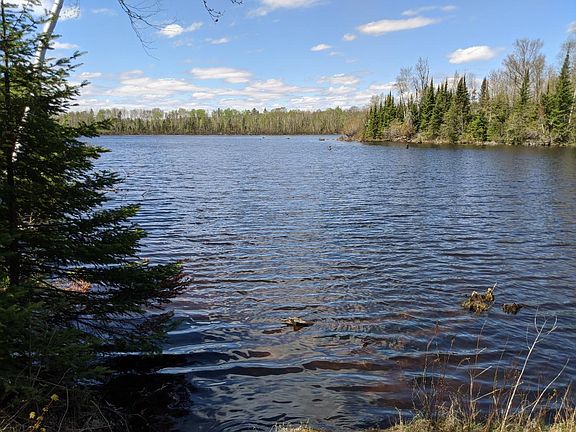 2nd image of 14 Pixley Wilderness Shores Rd