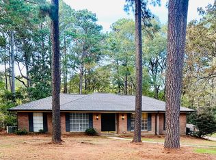 239 Bay Park Dr, Brandon, MS 39047