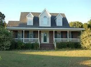 40 Fairway Ct, Dunn, NC 28334
