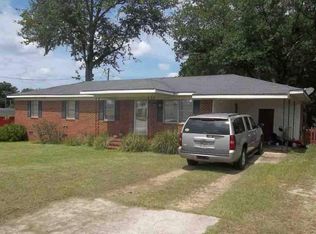 103 Thompson St, Sylvester, GA 31791