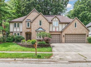 8161 Linden Leaf Cir, Columbus, OH 43235