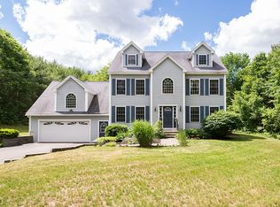 3 Junebug Ln, Wolfeboro, NH 03894