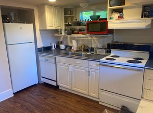 4724 9th Ave NE #B, Seattle, WA 98105