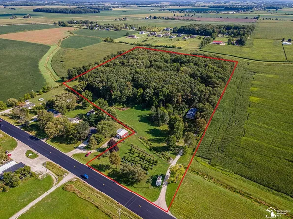 8945 S Custer Rd, Monroe, MI 48161